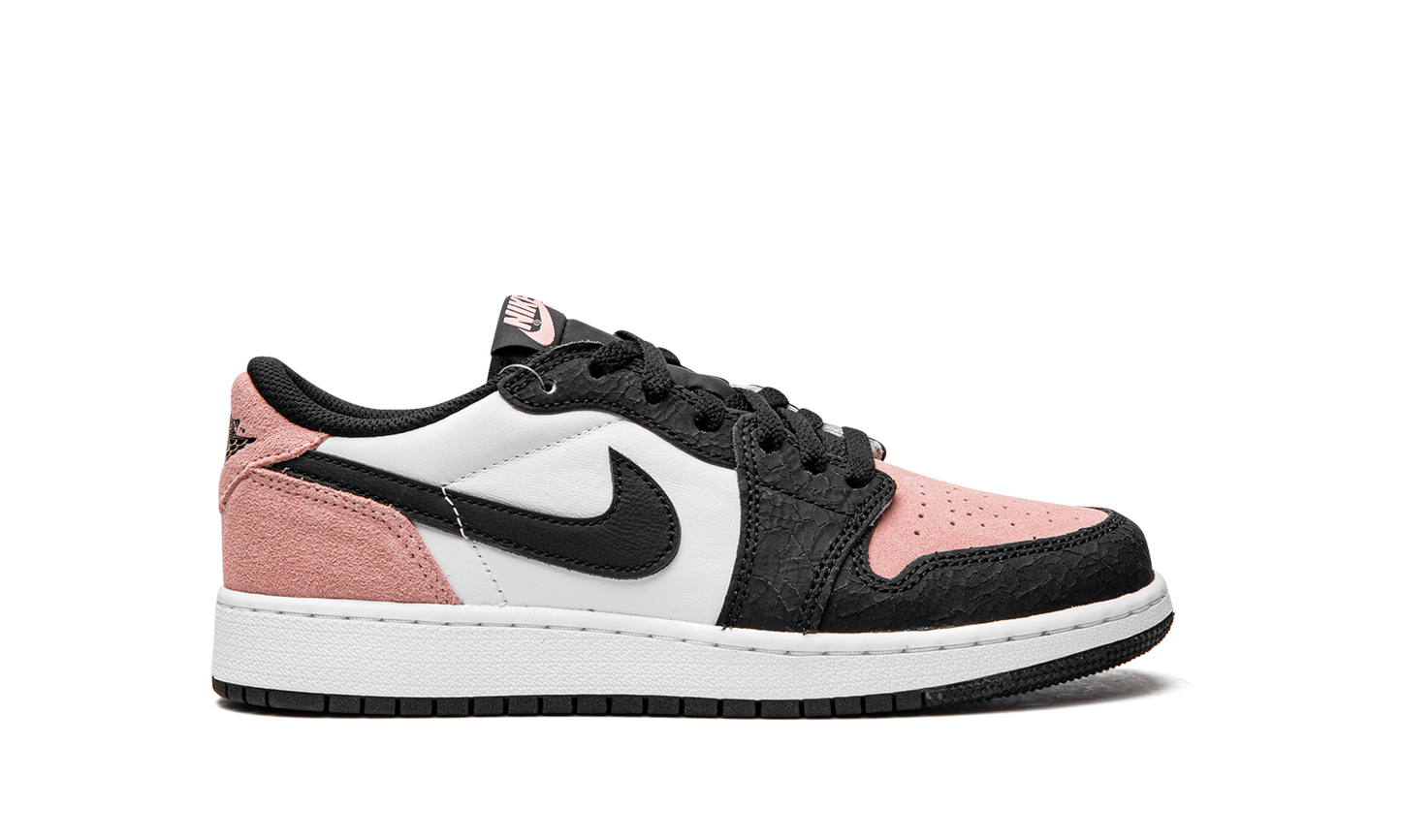 Air Jordan 1 Retro Low OG GS "Bleached Coral" CZ0858 061