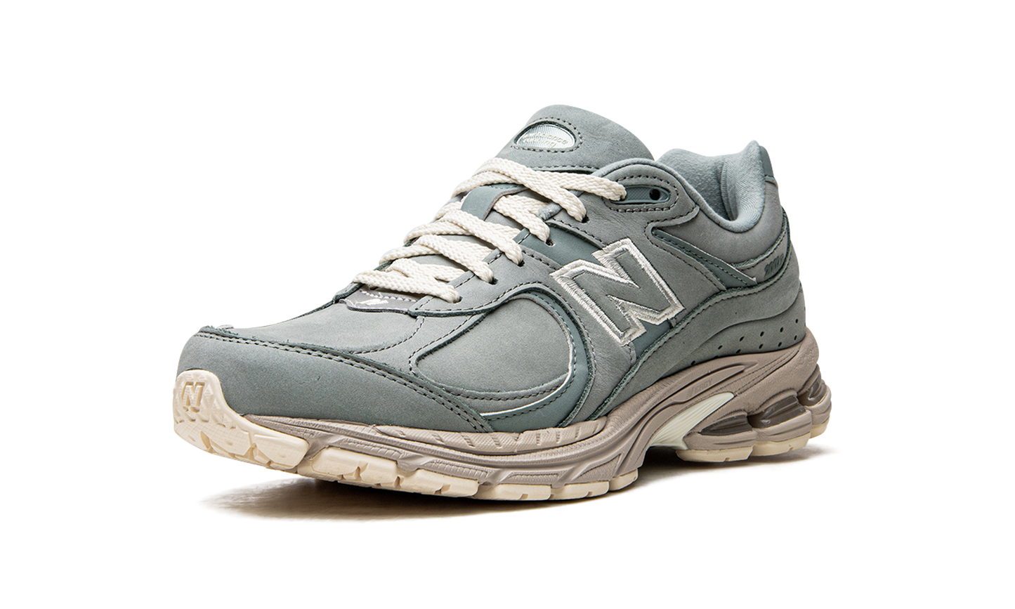 2002R "Kith Pistachio" M2002RK1