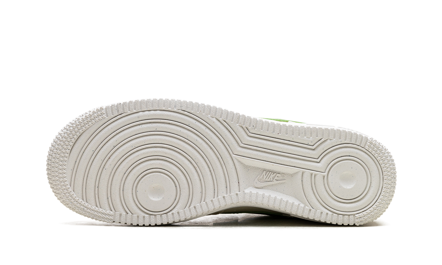 NIKE AIR FORCE 1 '07 LO WMNS "COCONUT MILK" DV3808 102