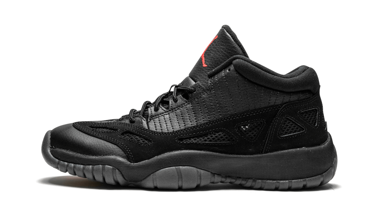 Air Jordan 11 Retro Low GS "Referee"