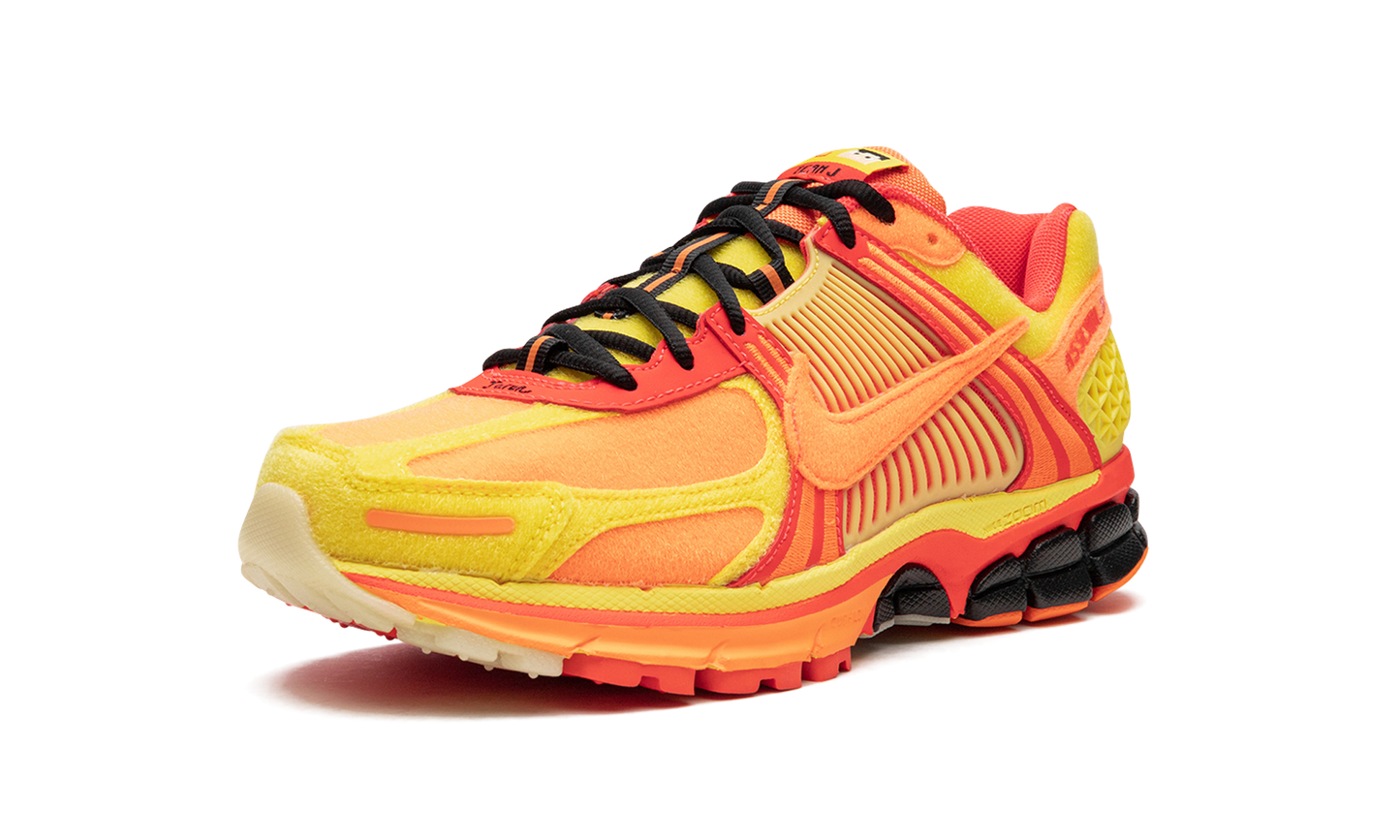 Zoom Vomero 5 "Doernbecher 2023" FD9711 602