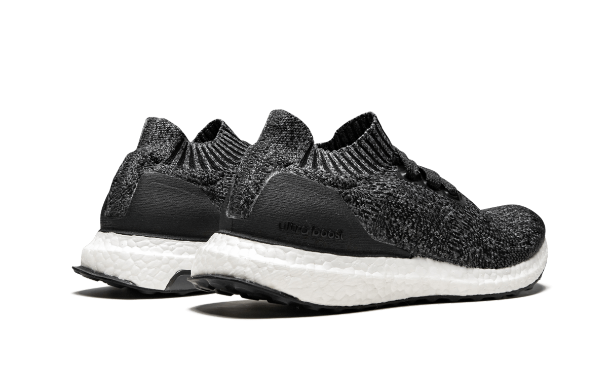 UltraBOOST Uncaged PS "black" BY2078