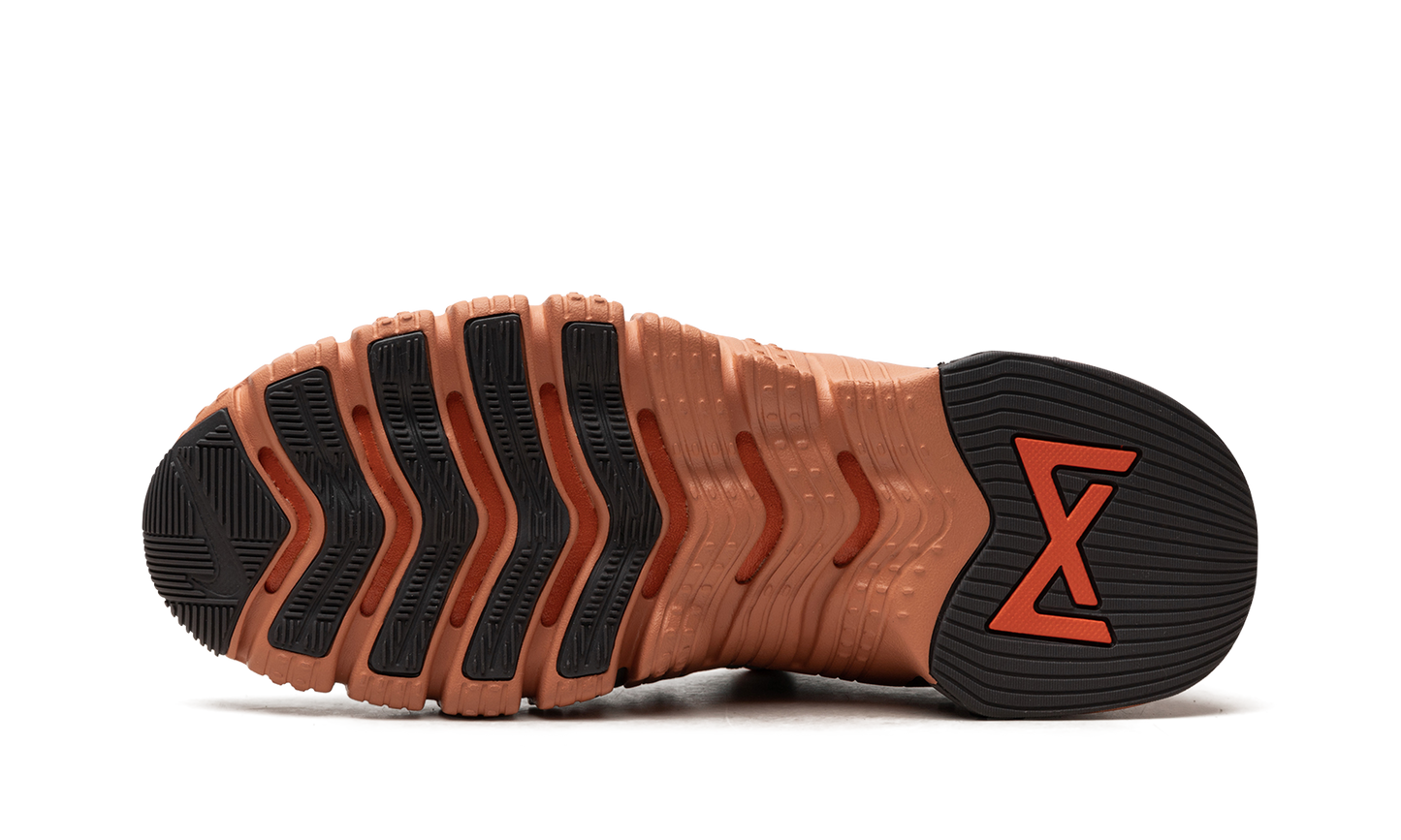 Free Metcon 5 "Mica Green" DV3949 301