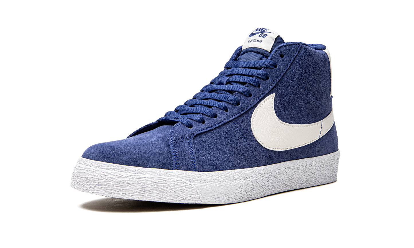 SB Blazer Mid