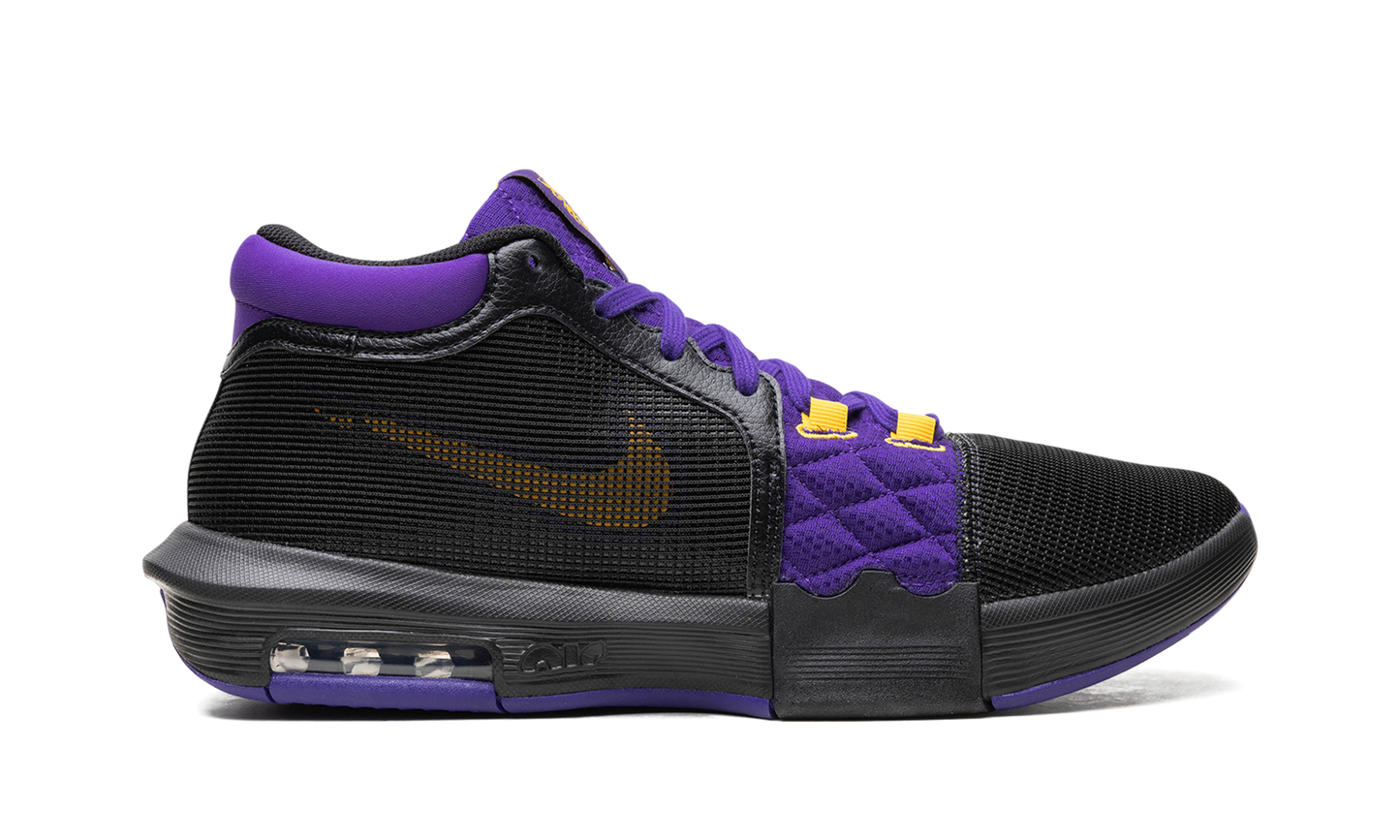 LeBron Witness 8 "Lakers" FB2239 001