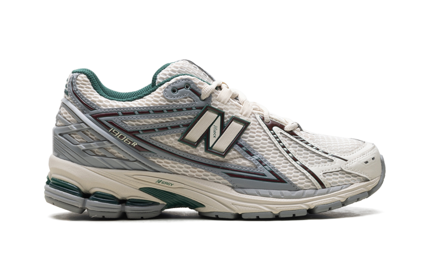 1906R "Cream Green" M1906RNR