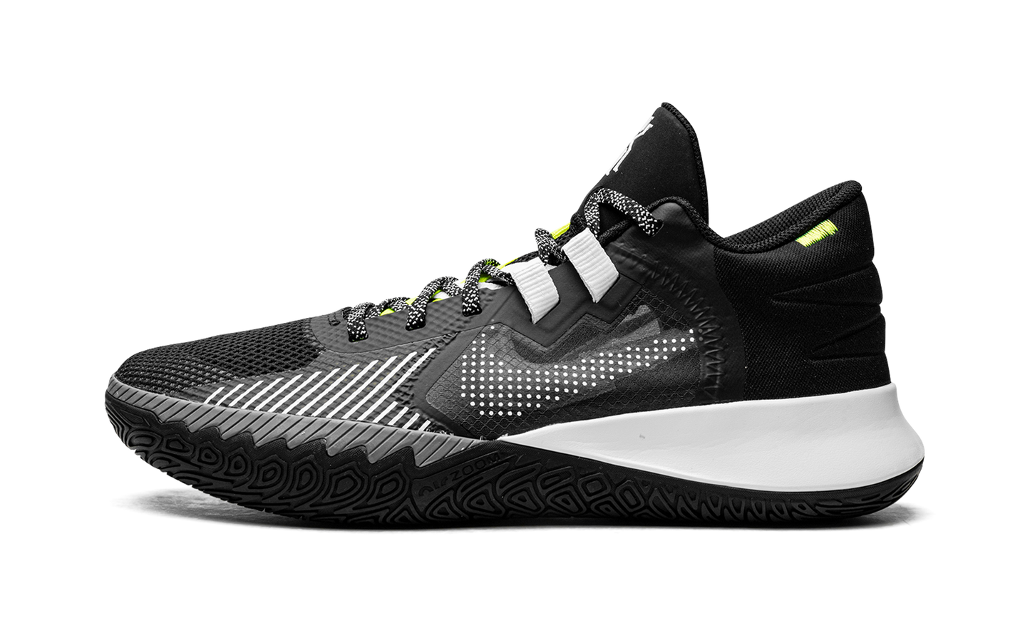 Kyrie Flytrap V CZ4100 002