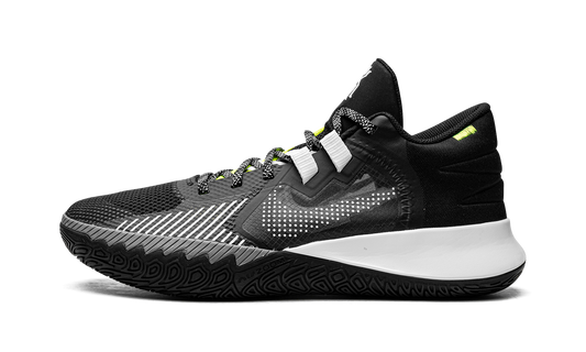 Kyrie Flytrap V CZ4100 002