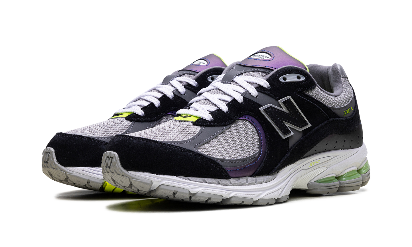 2002R "DTLR - Purple Noir" m2002rhi