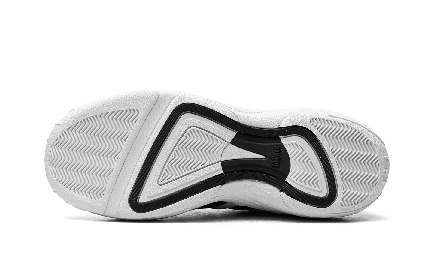 Superstar Millenium "White / Black"