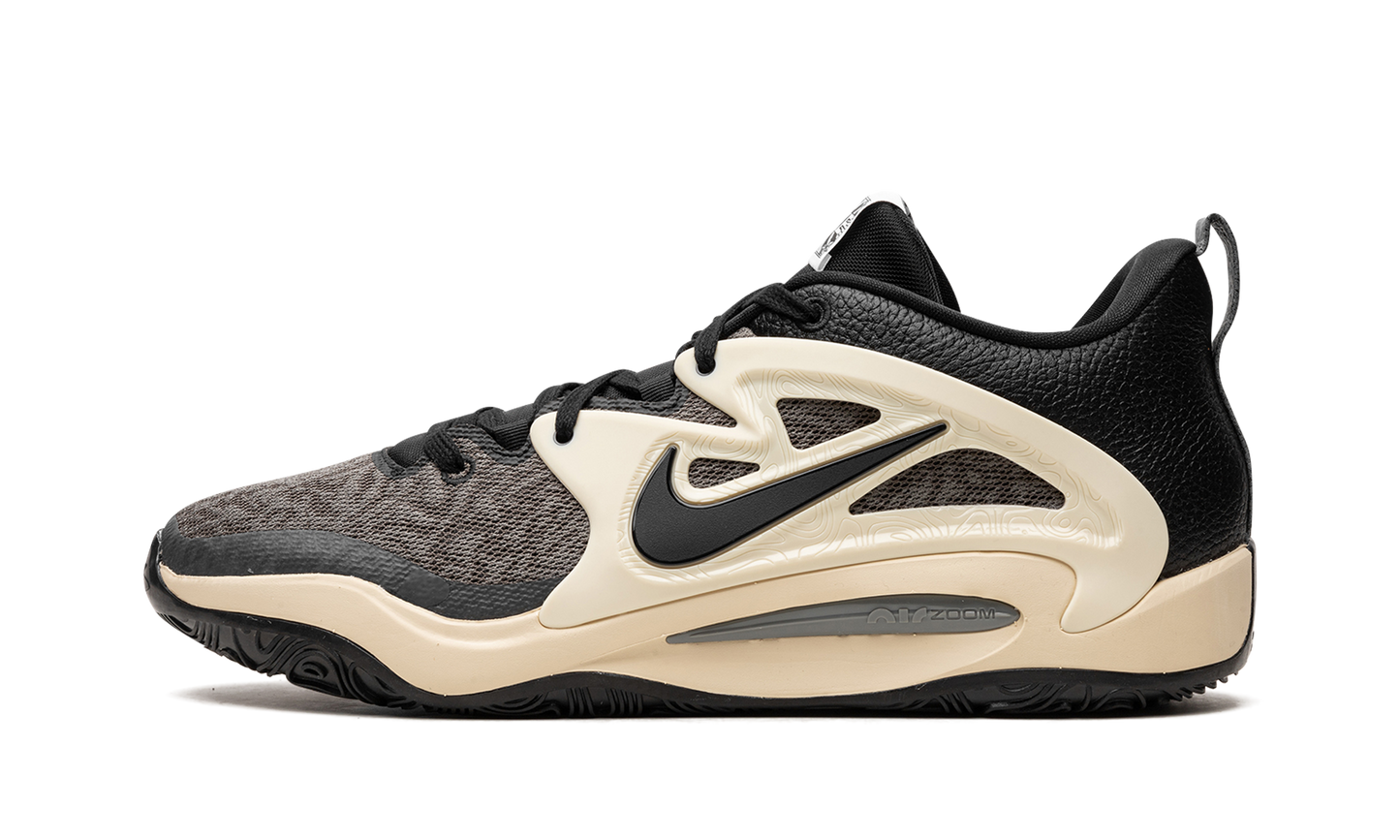 KD 15 "50 Years Of Hip-Hop" FJ1216 001