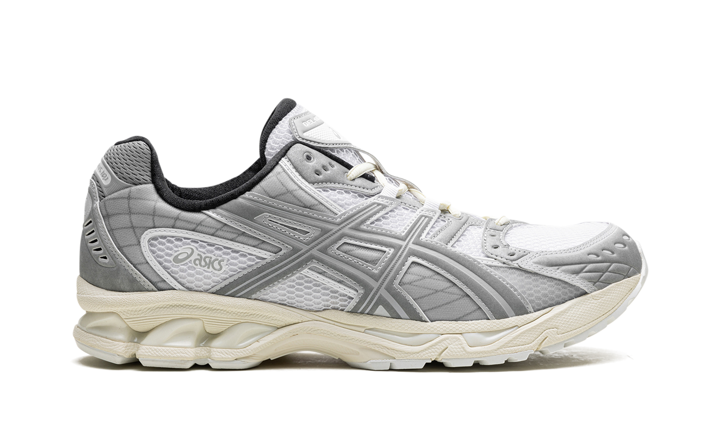 Gel-Nimbus 10.1 "Sheet Rock"