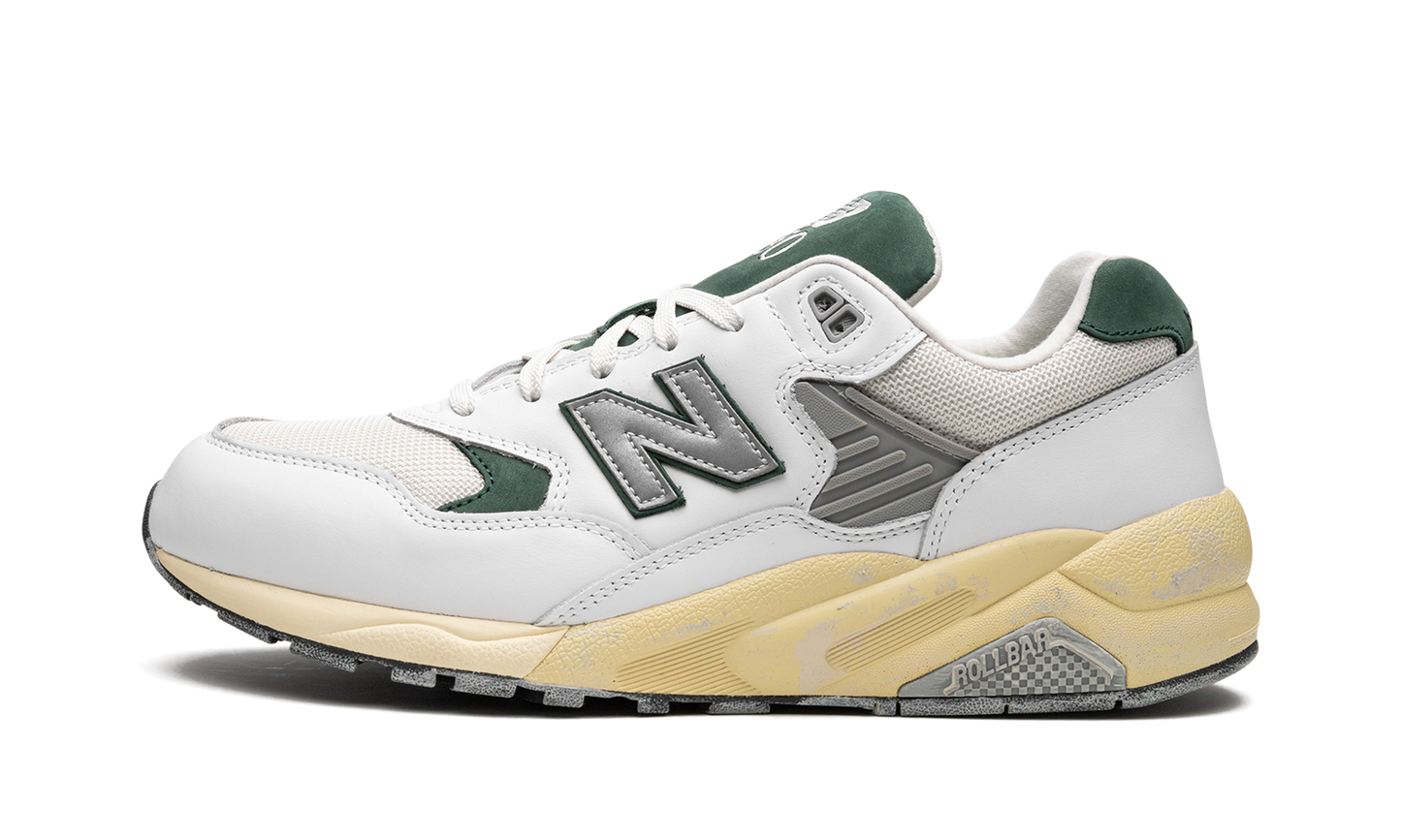 580 "Nightwatch Green" MT580RCA