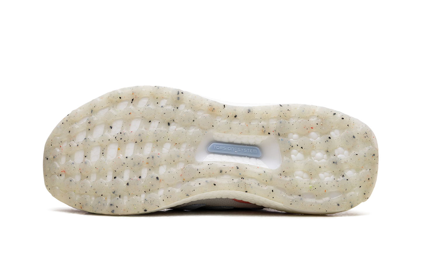 Ultraboost 1.0 LCFP WMNS "White Blue Dawn Pink" IF5274