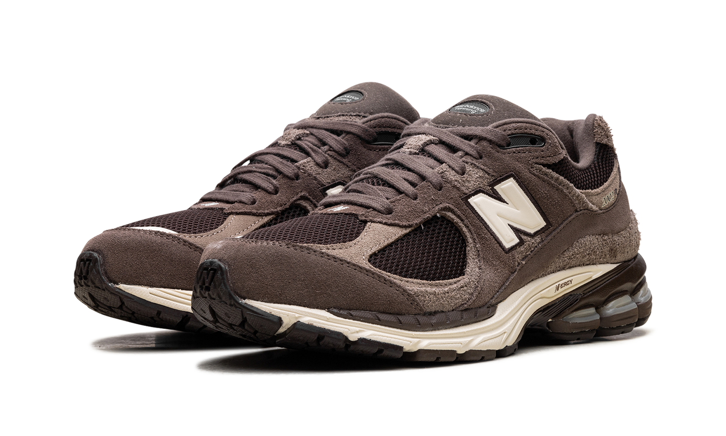 2002R "Shoe Palace Volcanic Rocks Brown" M2002RGM