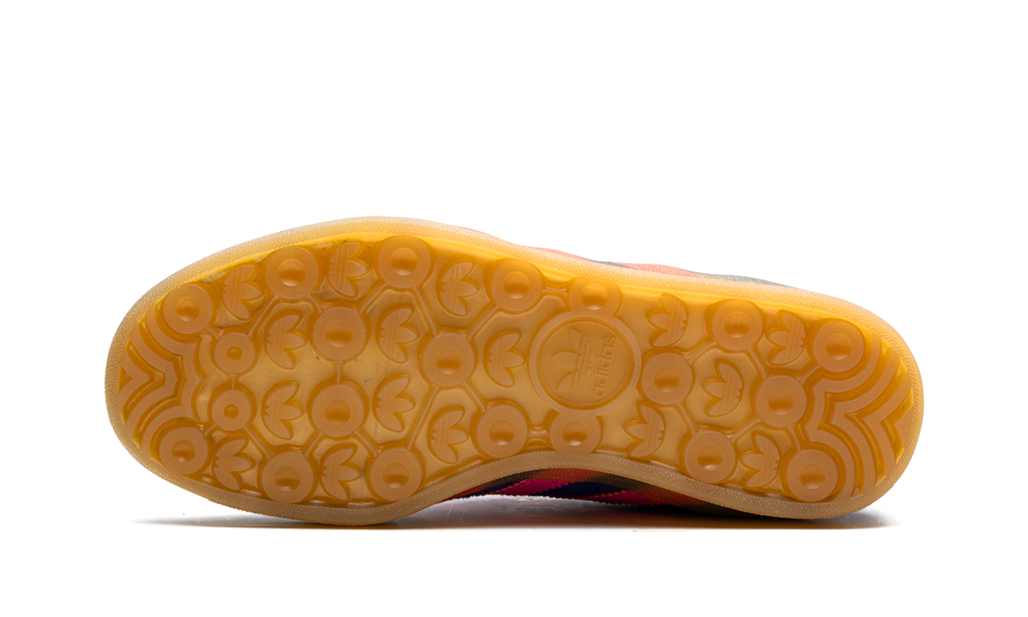 Gazelle Indoor WMNS "Blue Lucid Pink" IH5931