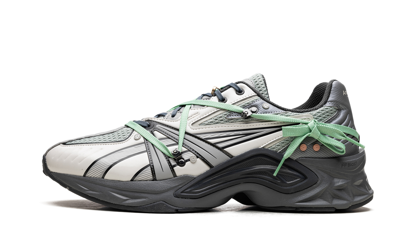 HN2-S Protoblast "Andersson Bell Smoke Grey"