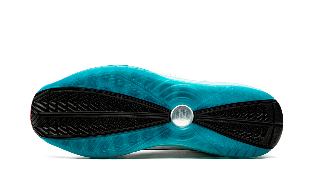 Lebron 7 QS "Red Carpet" CU5133 100