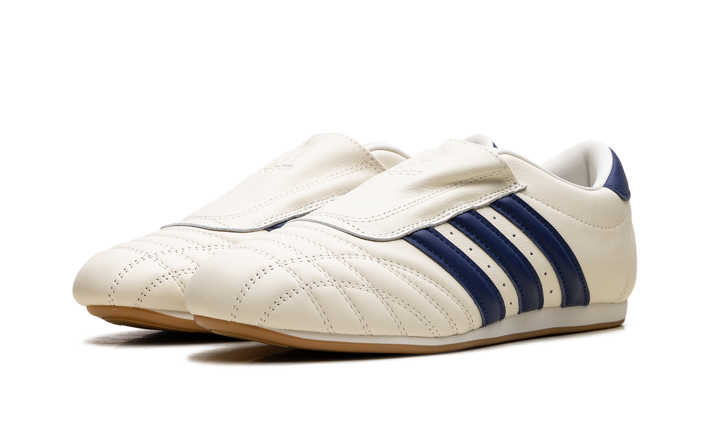 Taekwondo WMNS "Cream Victory Blue Gum" JS4528