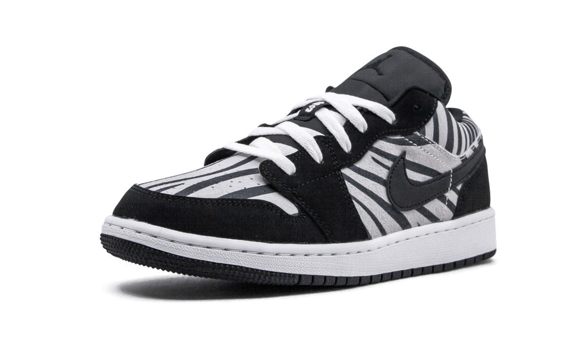 Air Jordan 1 Low GS "Zebra"