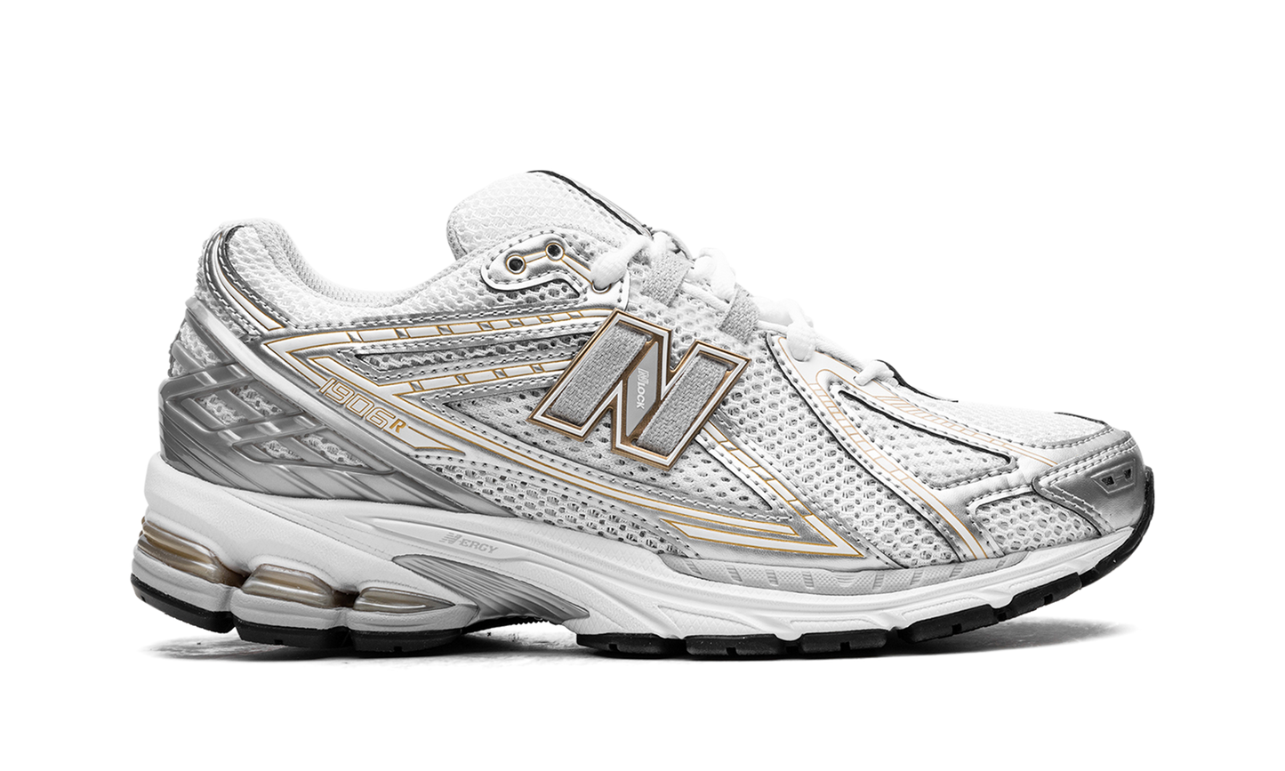 1906R "White Rain Cloud Silver Metallic" M1906RI