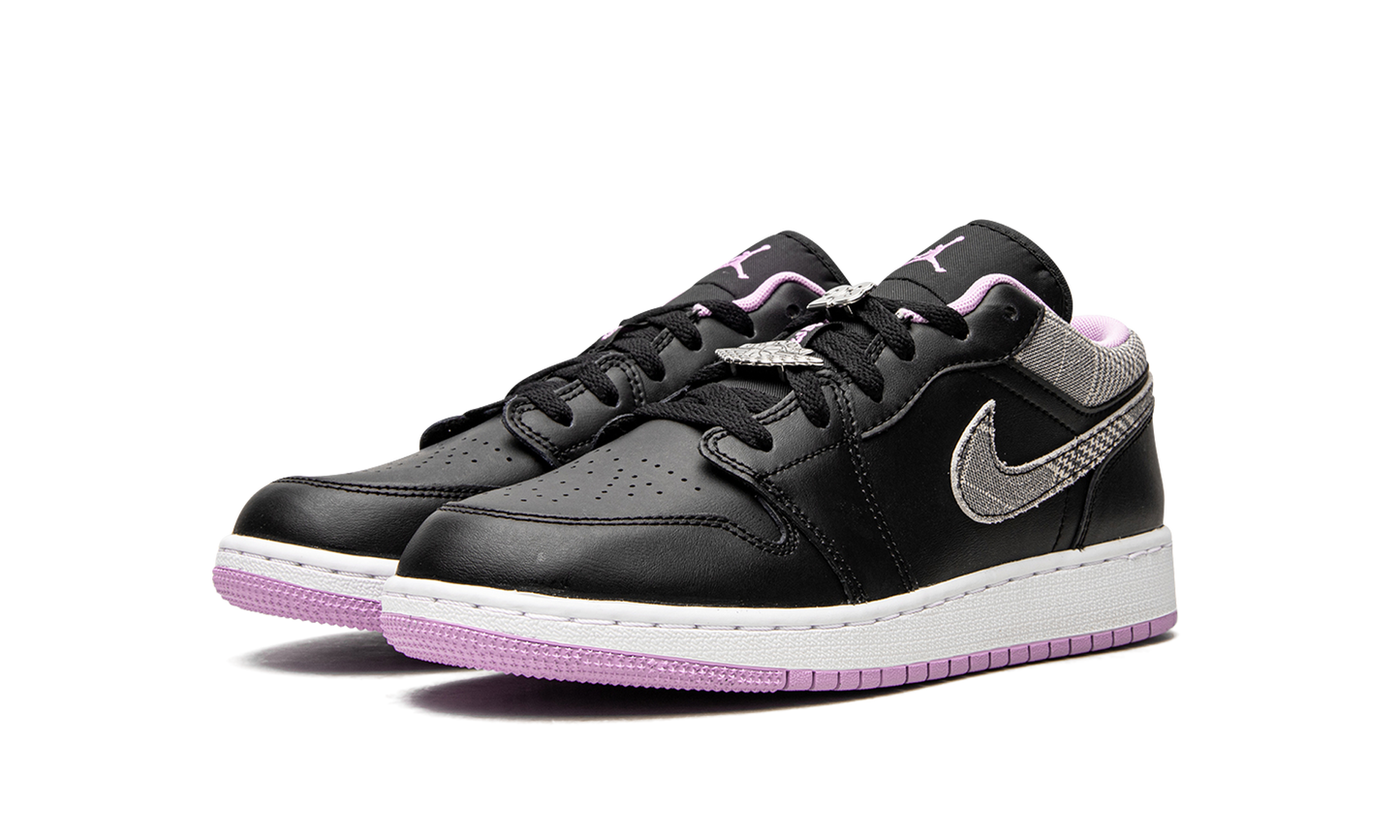 Air Jordan 1 Low GS "Houndstooth" DH0570 015