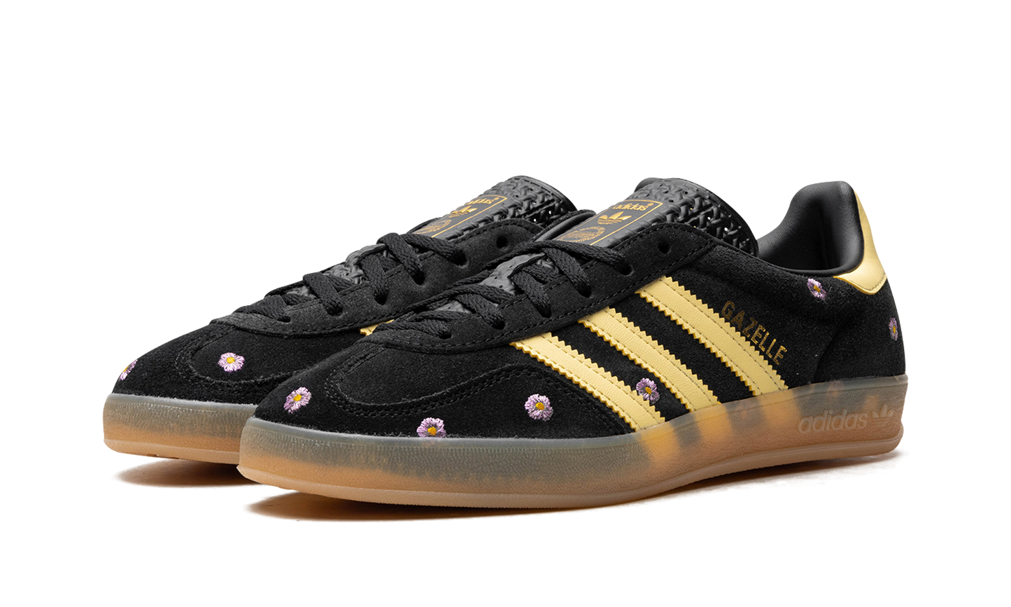 Gazelle Indoor WMNS "Core Black Almost Yellow Floral" IF4490