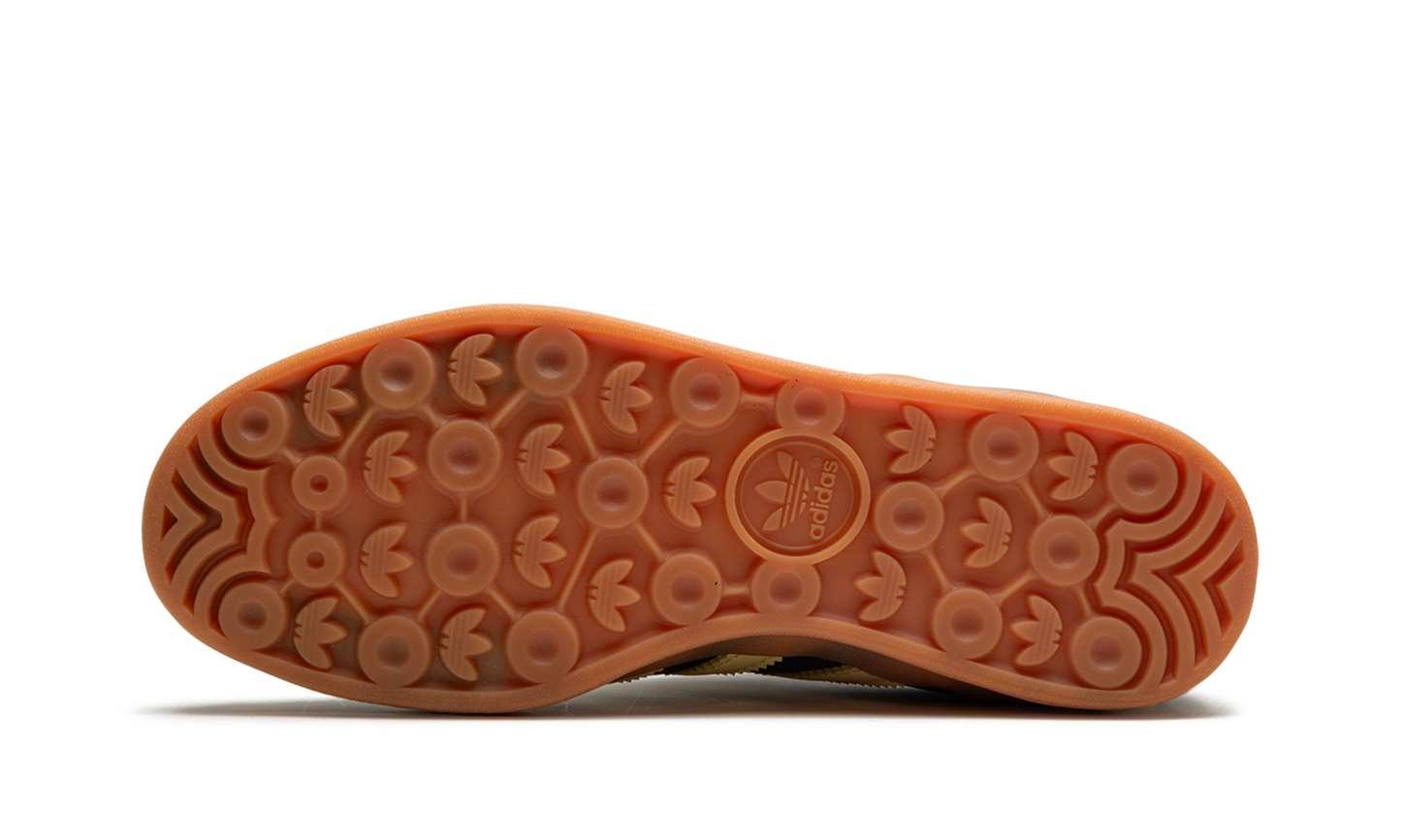 Gazelle Indoor "Black / Yellow" IG4999