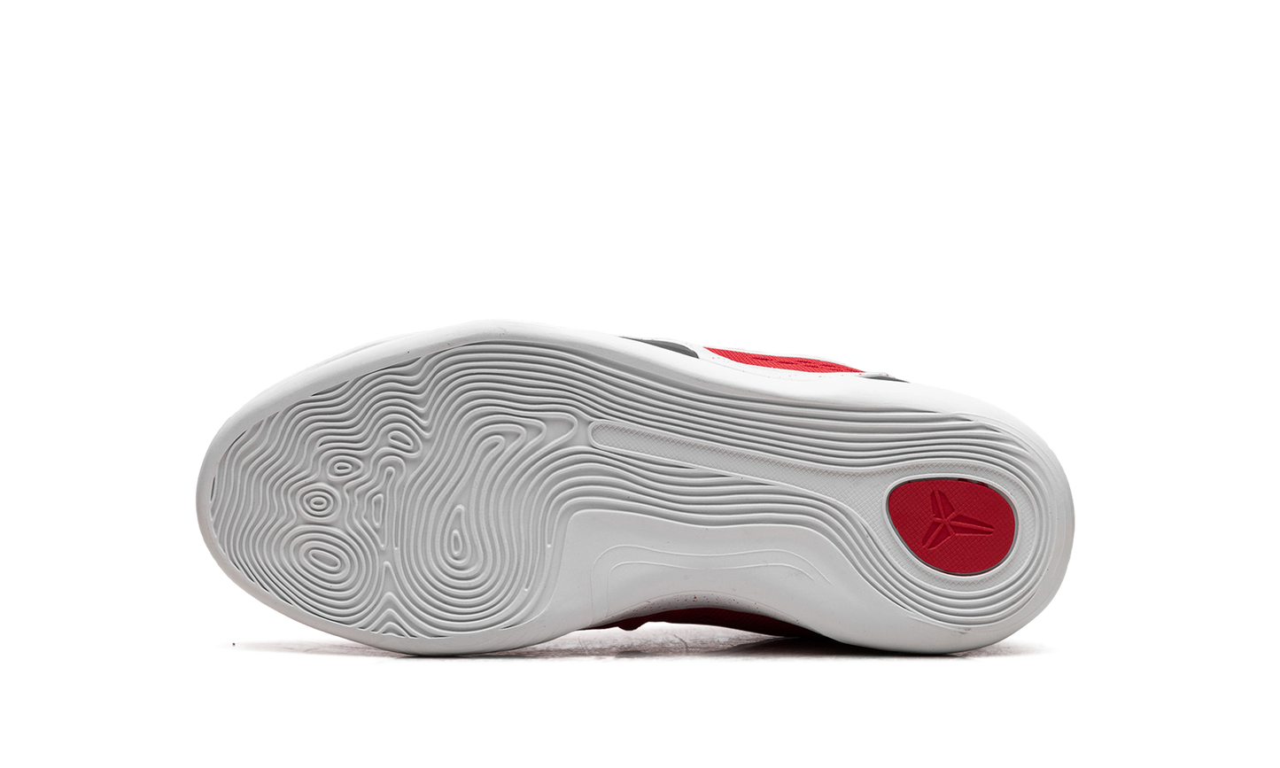 Kobe 9 EM Low TB GS "University Red" FV3607 600
