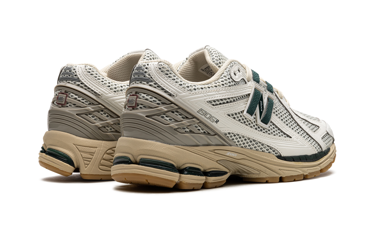 1906R "White Green Cream" M1906RQ