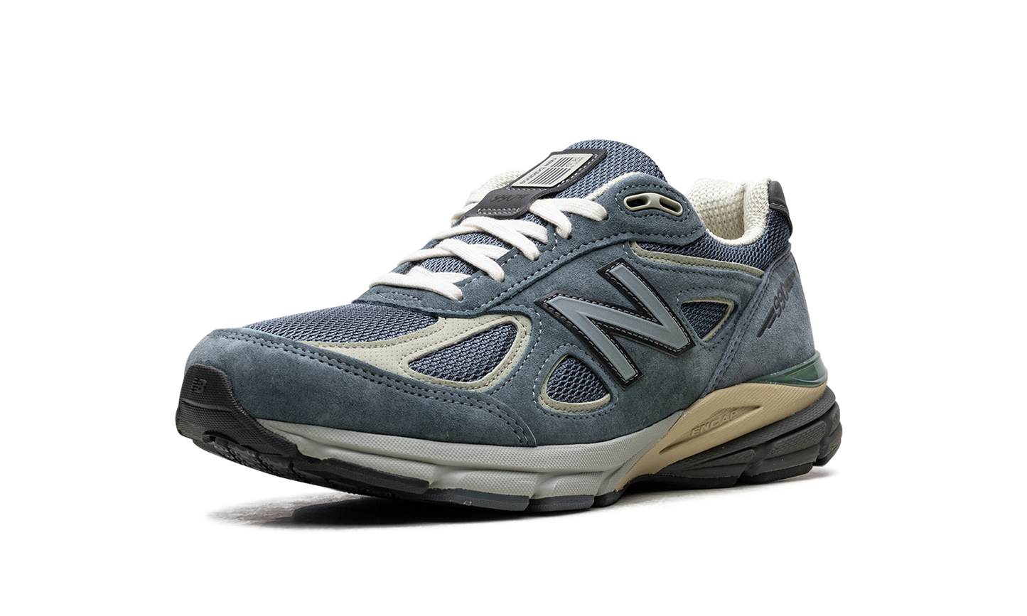990v4 "AURALEE - Dusty Blue" U990AL4