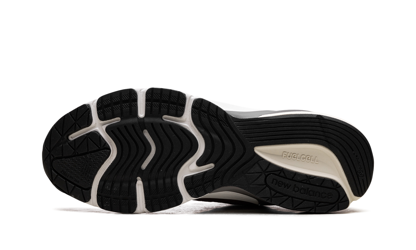 990v6 "Made in USA - Dark Ember / Afterglow" U990TF6