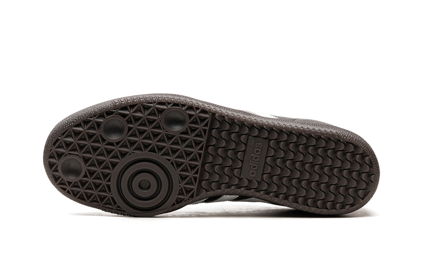 Samba ADV "Black" IE3100