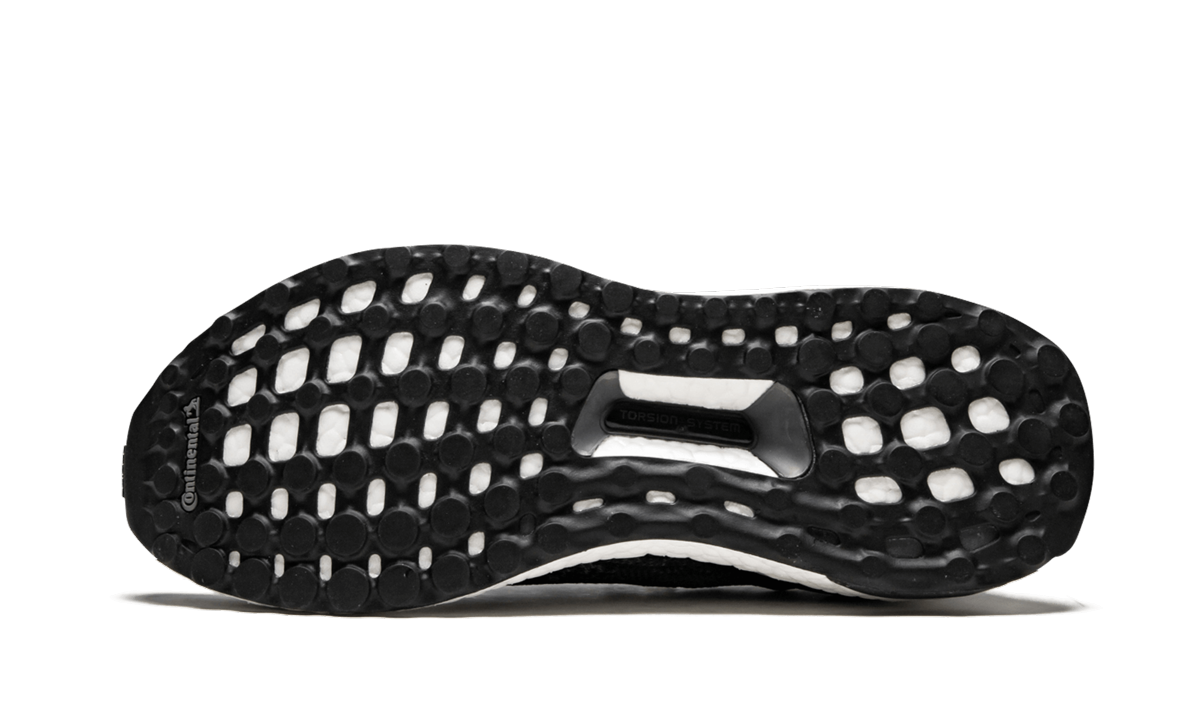 UltraBOOST Uncaged PS "black" BY2078