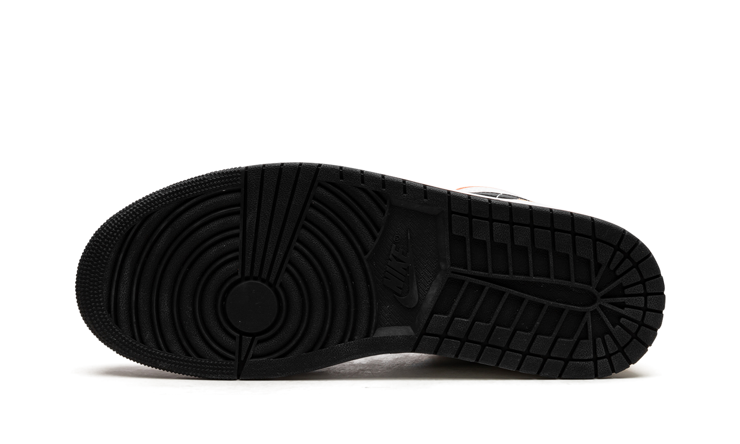 Air Jordan 1 Low SE "Flight Club" DX4334 008