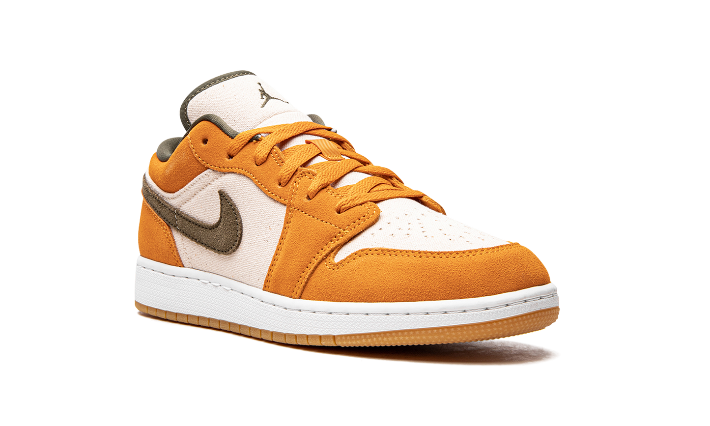 Air Jordan 1 Low SE GS "Light Curry" DJ0342 102