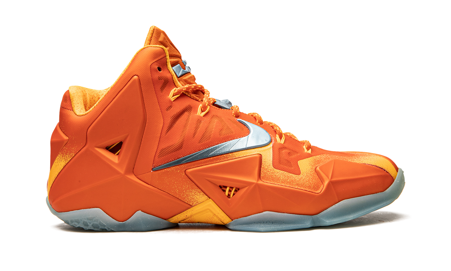 Lebron 11 Preheat