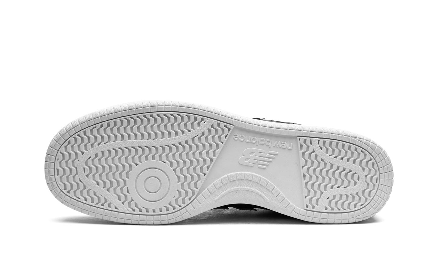 480 "Black/White" BB480LBT