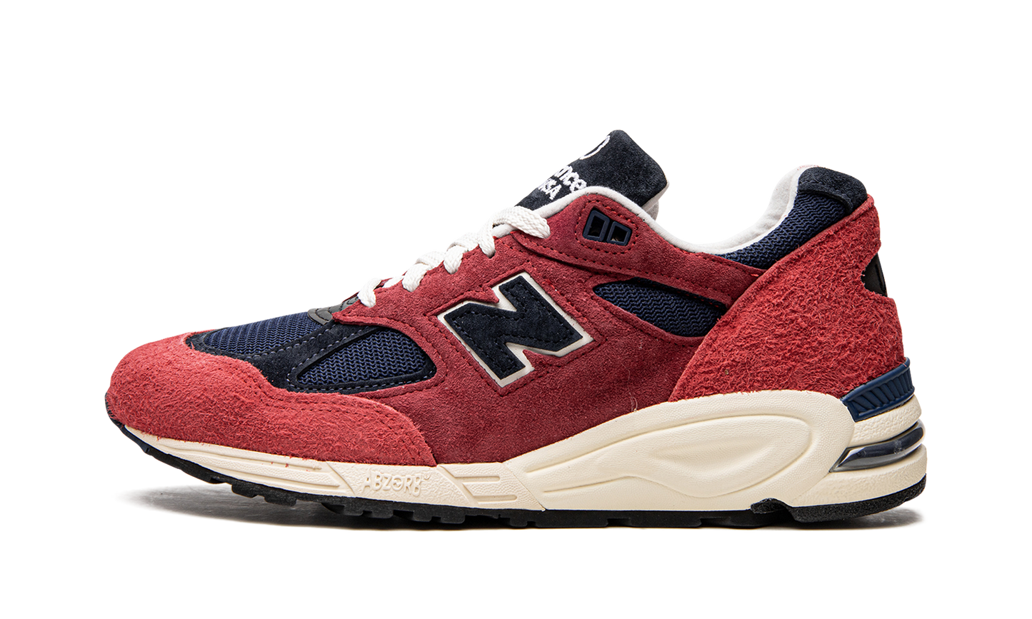 990v2 Made In USA "Chrysanthemum" M990AD2