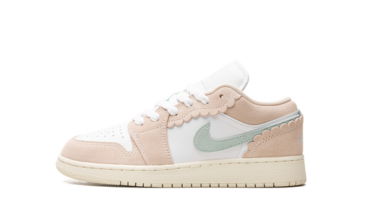 Air Jordan 1 Low SE GS "Guava Ice" DZ5356 800