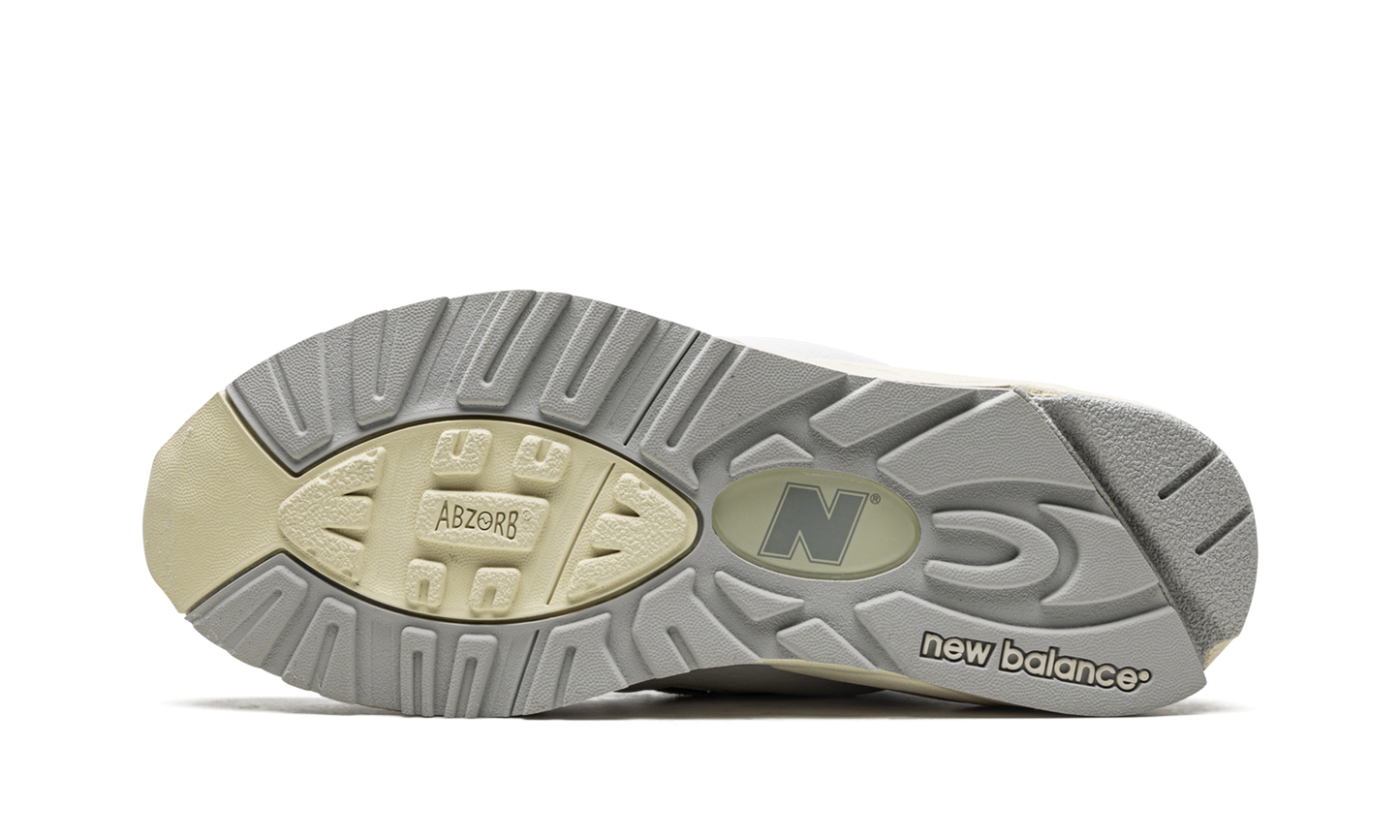 990 V2 "Made In USA - Teddy Santis Sea Salt" M990TC2