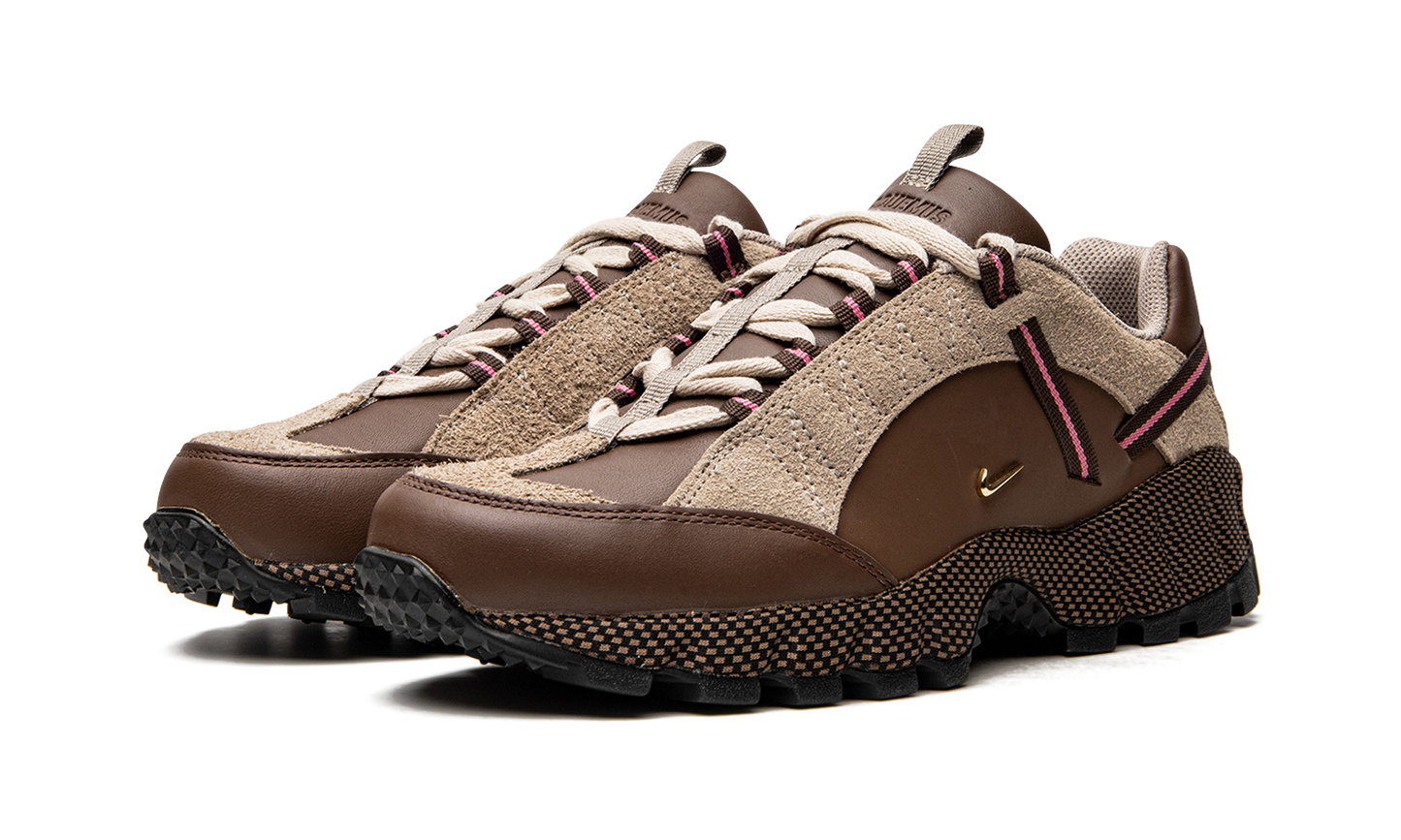 AIR HUMARA LX WMNS "Jacquemus - Brown" DR0420 200