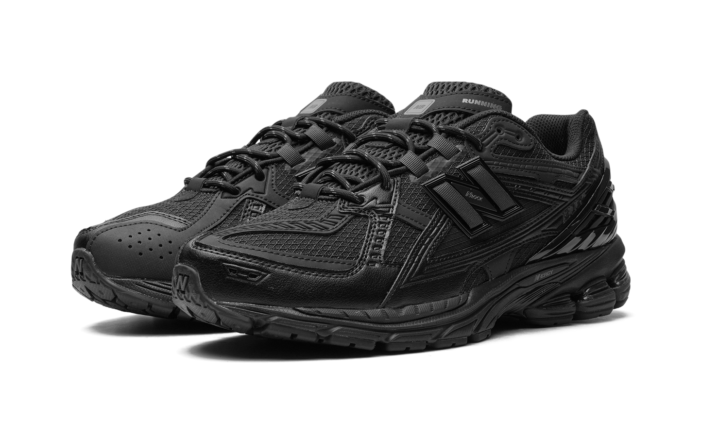 1906 "Tripple Black" M1906NJ