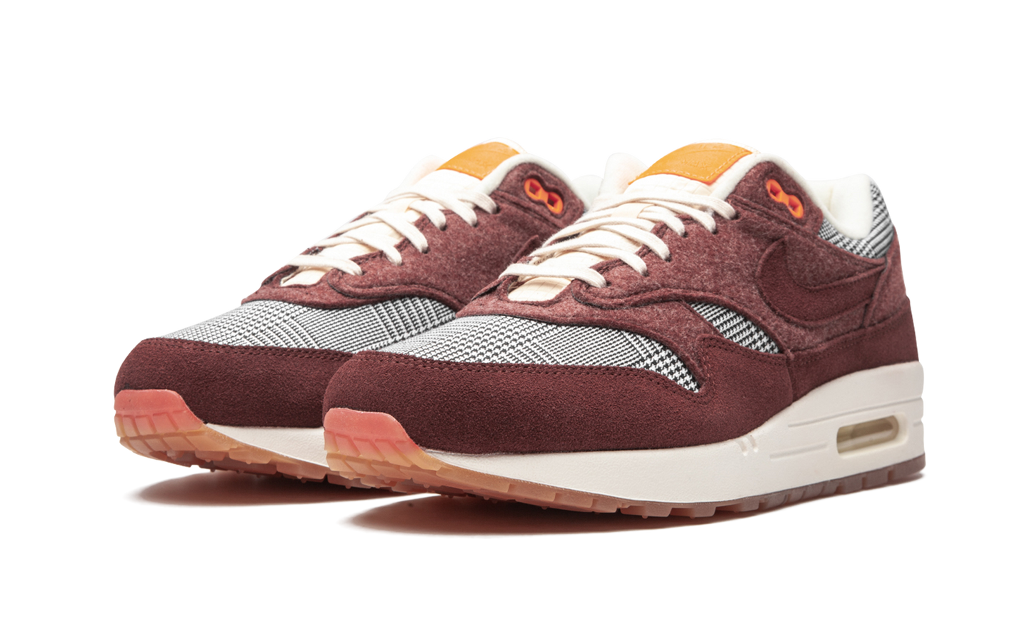 Air Max 1 "Houndstooth" CT1207 200