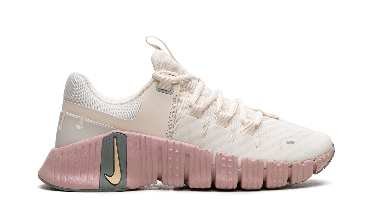 FREE METCON 5 WMNS "Pale Ivory" DV3950 102