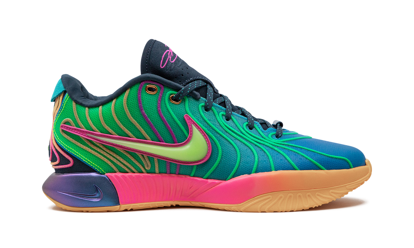 LeBron 21 "Optimism" HF5352 400