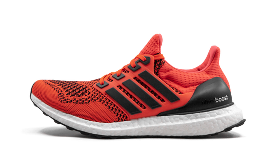 UltraBOOST "Solar Red"
