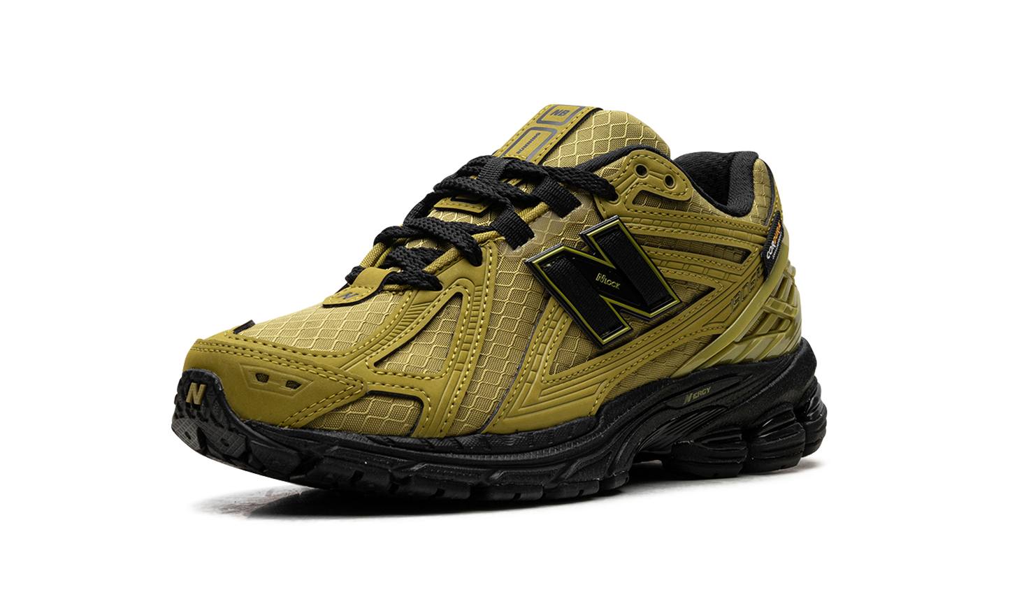 1906R "Cordura Marshland Black" M1906RWD