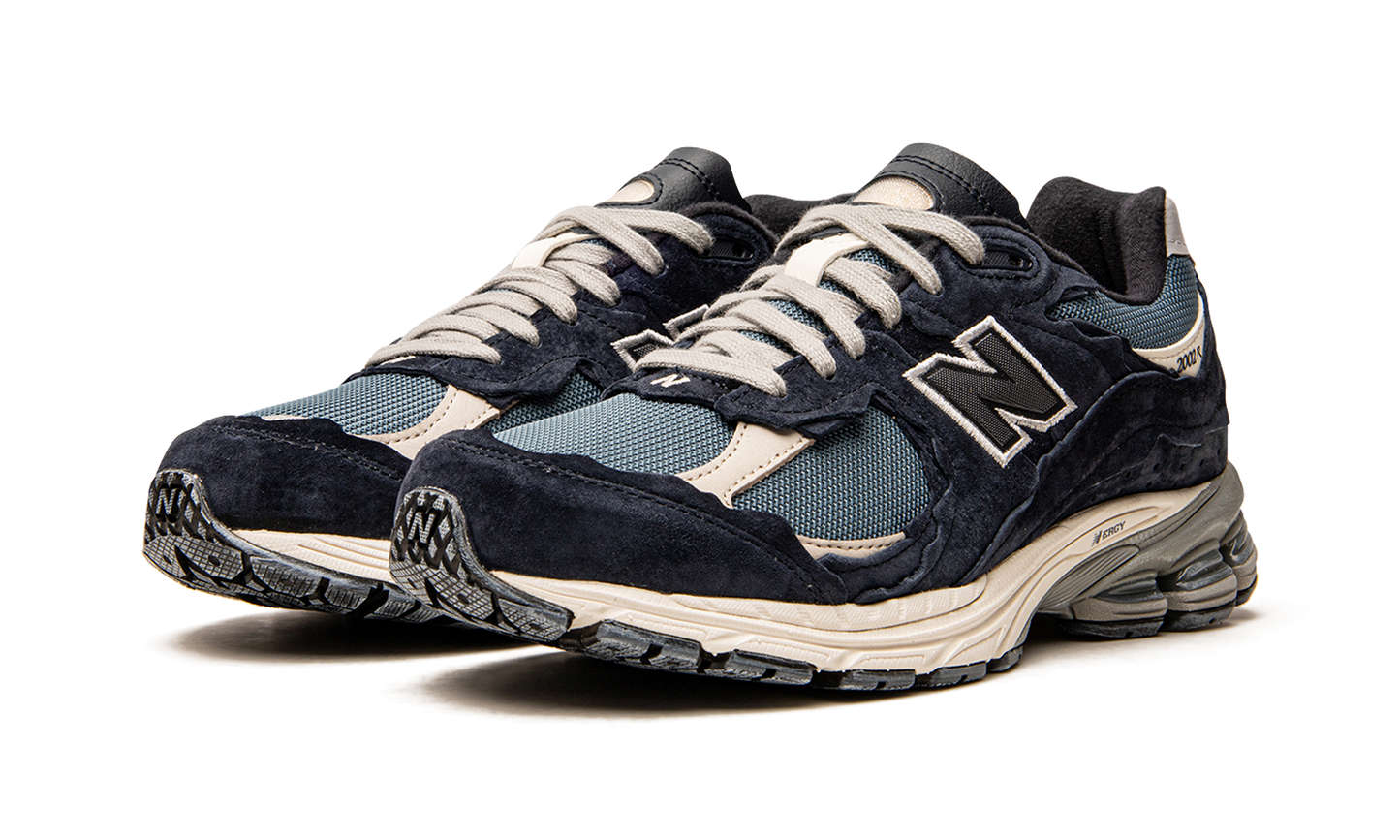 2002R "Protection Pack - Dark Navy" M2002RDF