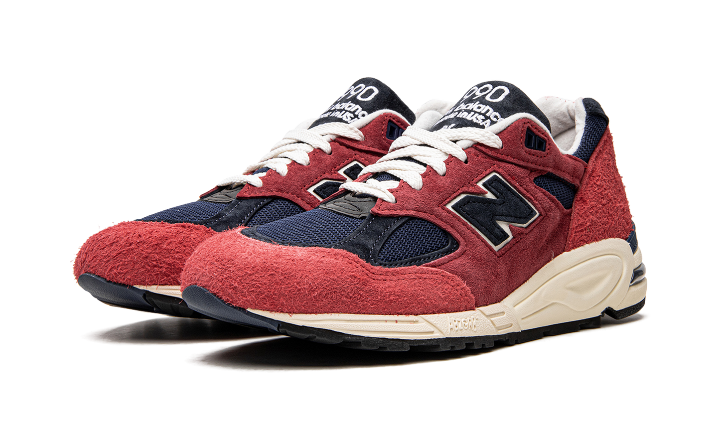 990v2 Made In USA "Chrysanthemum" M990AD2